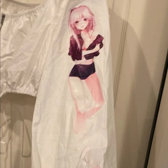 Anime Graphic White Crop Top - Picture 4 of 8